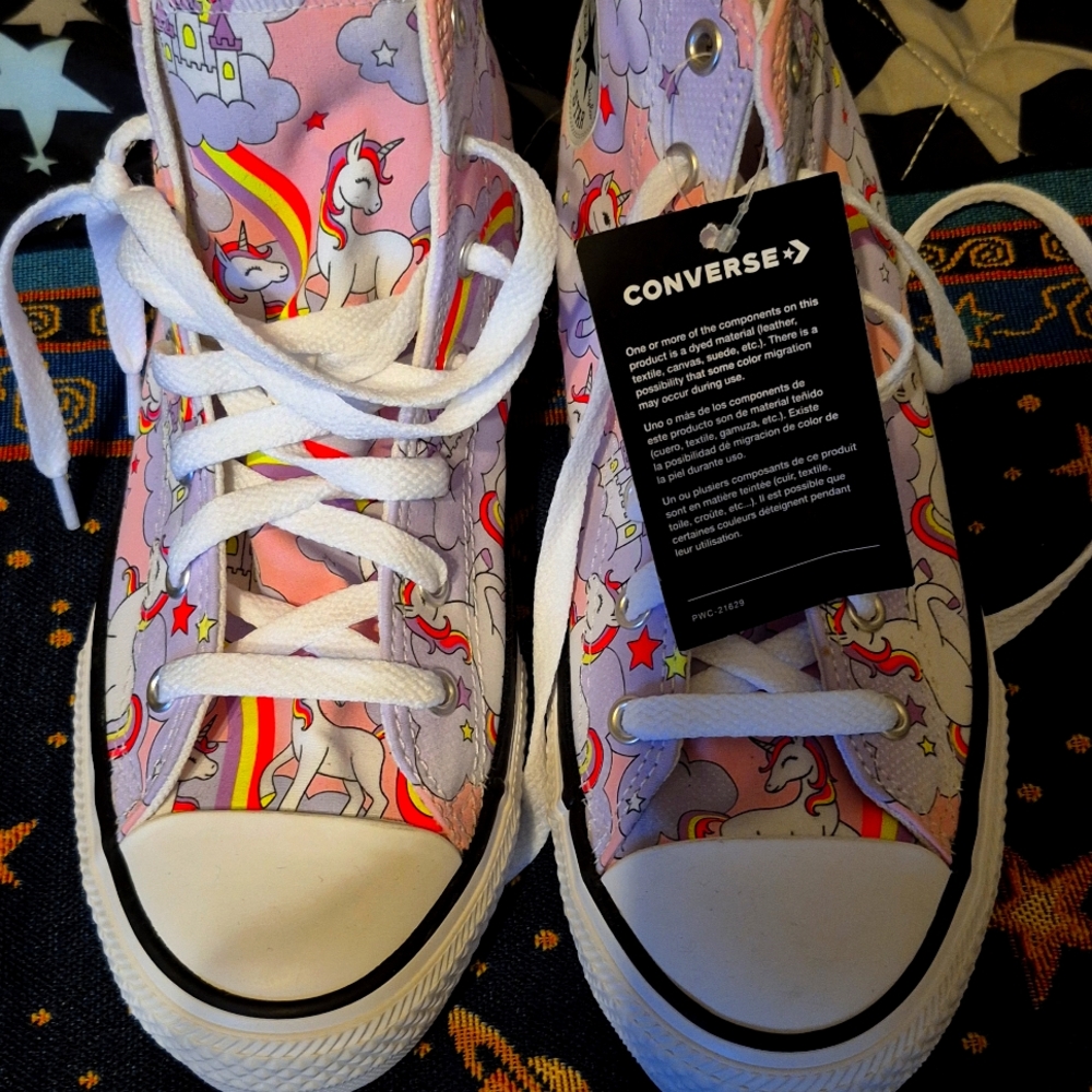 Converse Hi Top  Unicorn Rainbows Pastel youth Sneakers Size 5